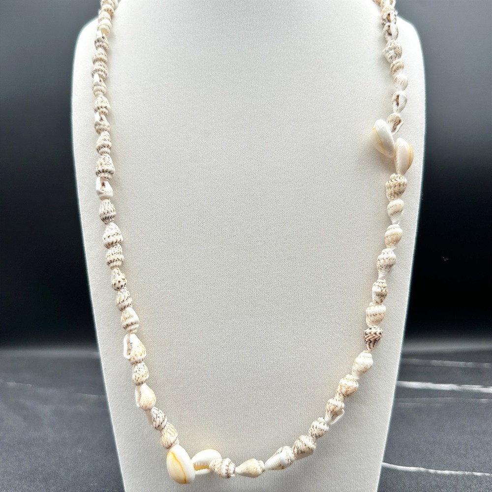 Vintage Natural Puka Shell Necklace Long Strand Cowrie Bead Beachy Surf Boho Y2K